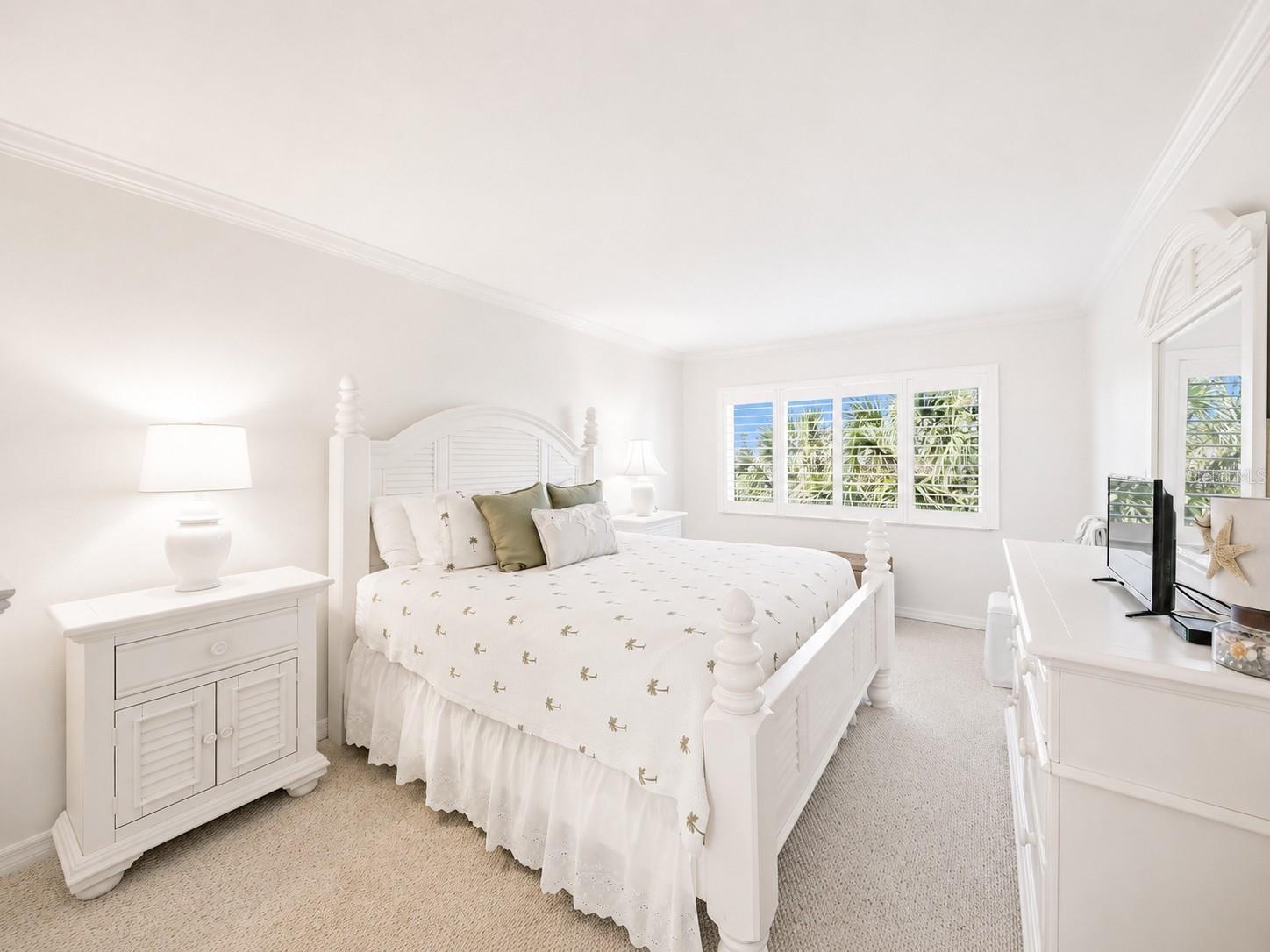 SIESTA DUNES BEACH - Residential