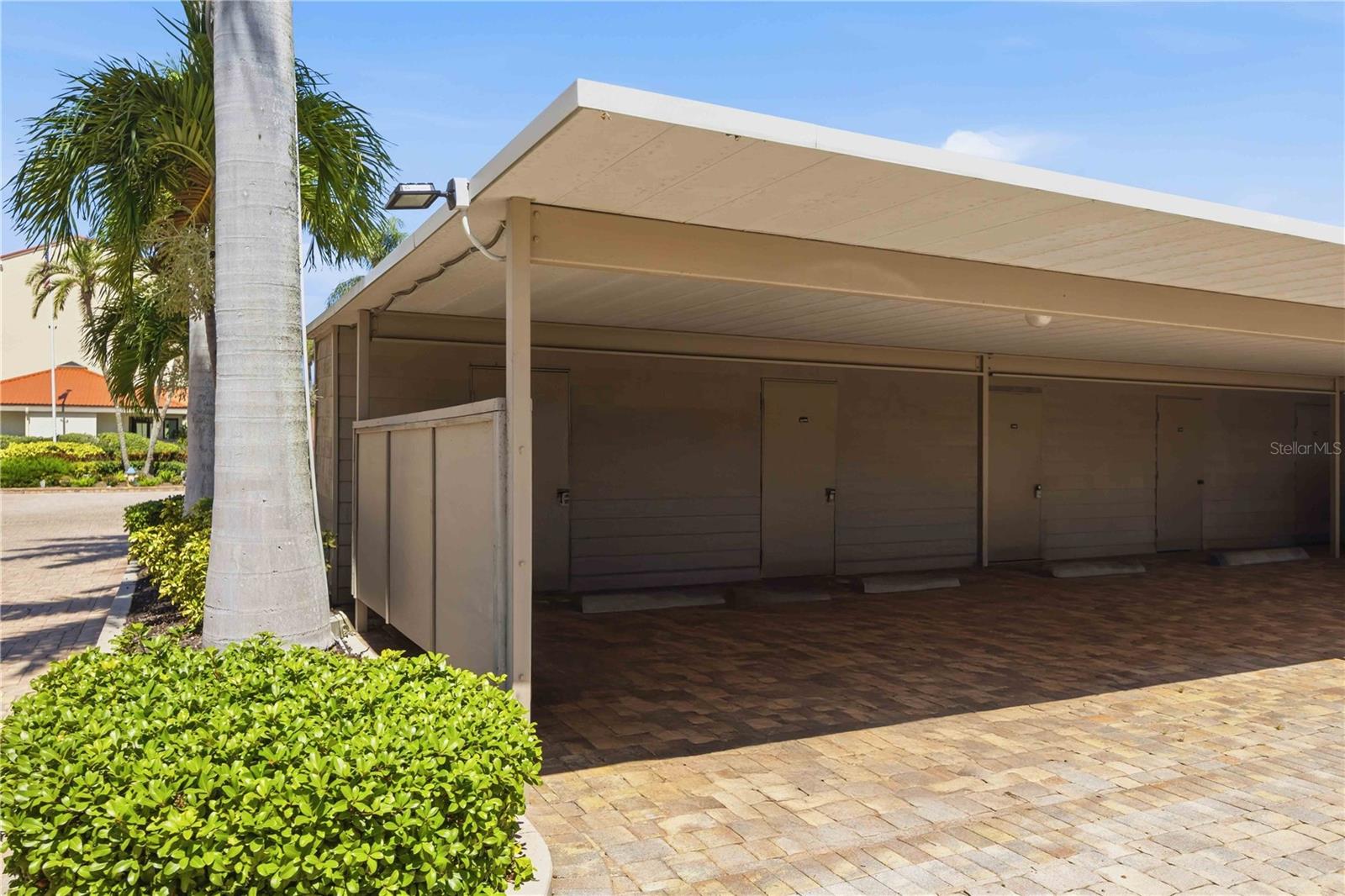 SIESTA DUNES BEACH - Residential