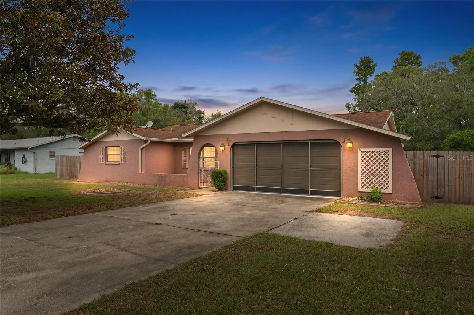 SPRING HILL - Residential