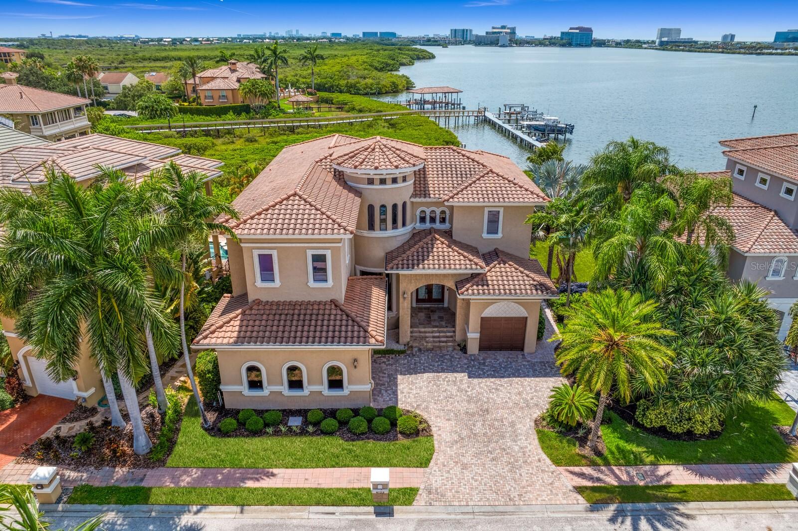 THE RESERVE OF OLD TAMPA BAY - Residential