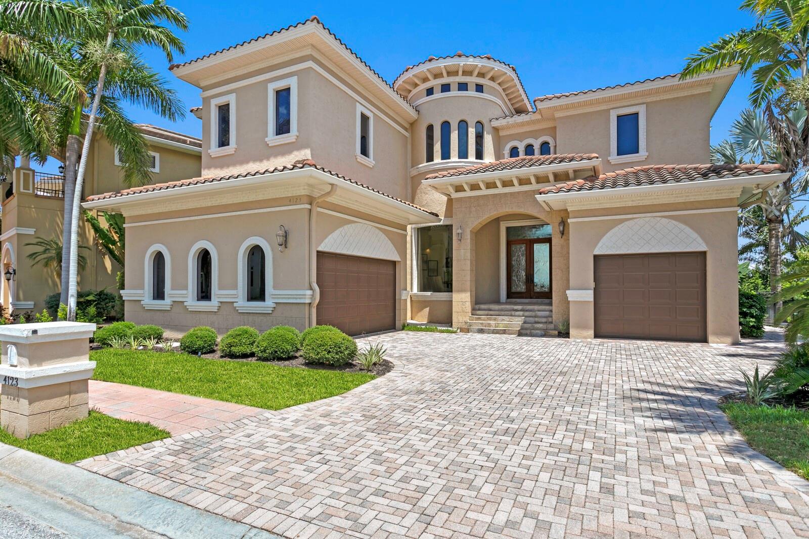 THE RESERVE OF OLD TAMPA BAY - Residential