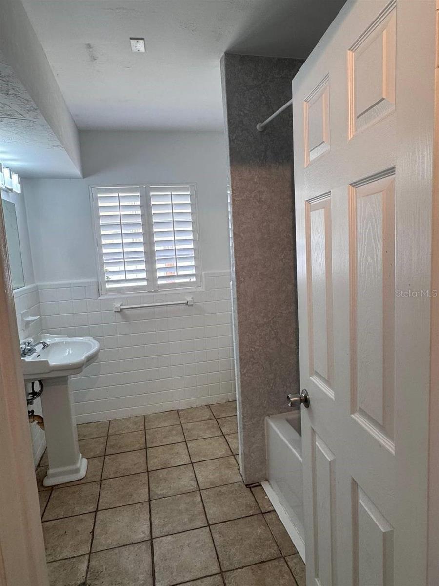 GRAND VIEW TERRACE - Residential Lease