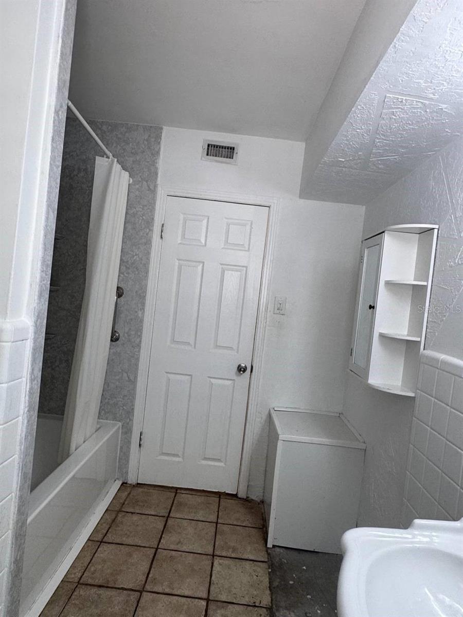 GRAND VIEW TERRACE - Residential Lease