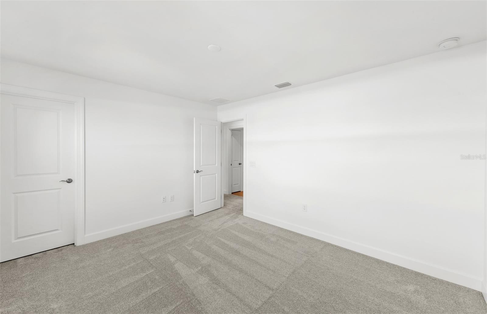 SEAFLOWER PH I SUBPH IA AND IB-1 PB82/60 - Residential