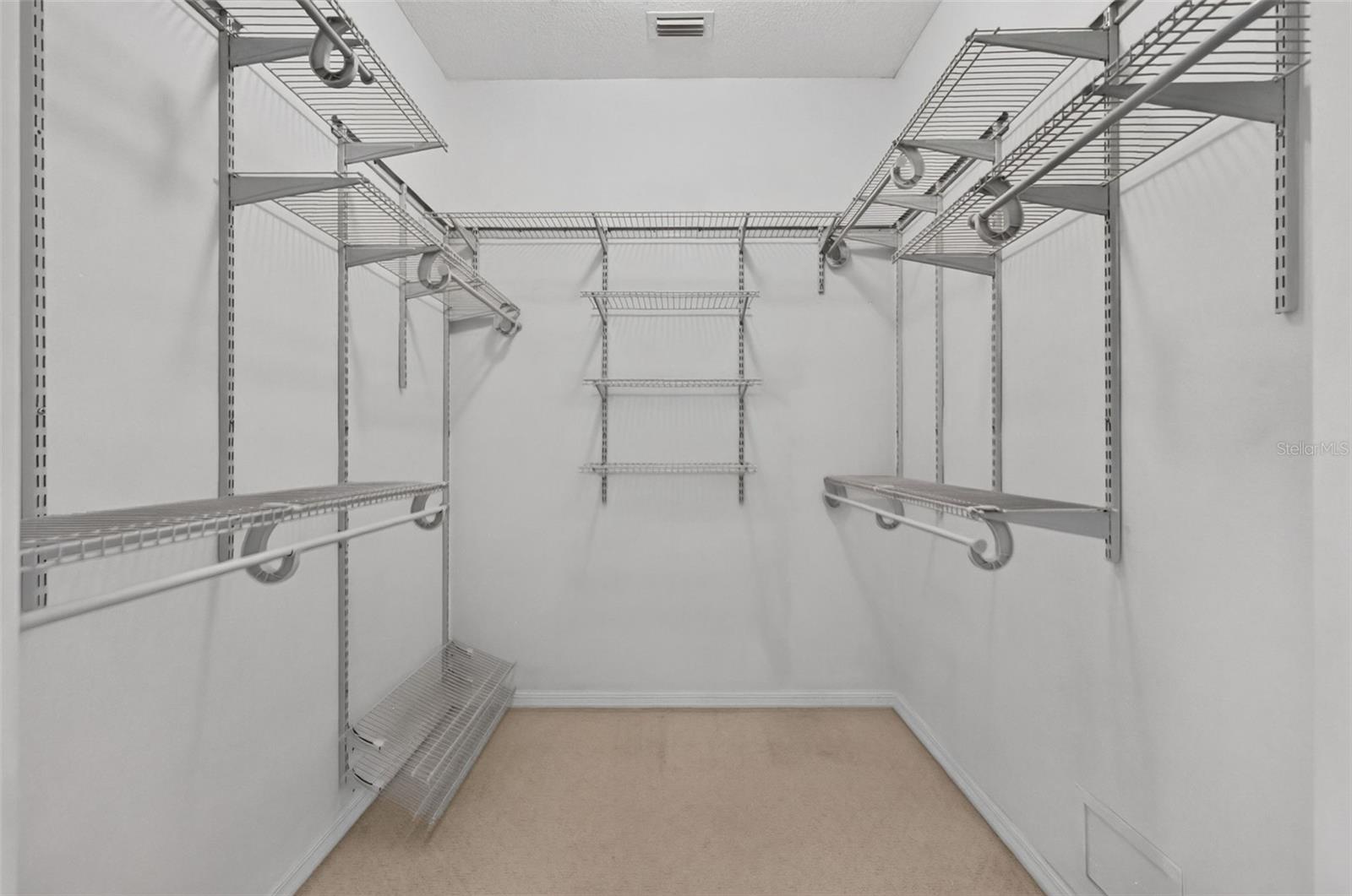 LEGACY LEESBURG - Residential