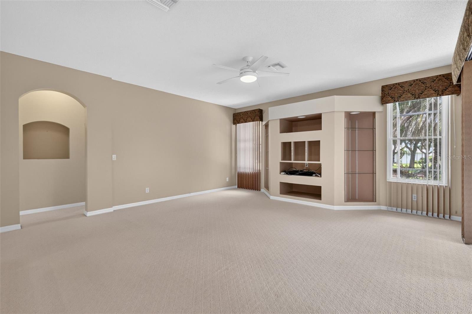 LEGACY LEESBURG - Residential