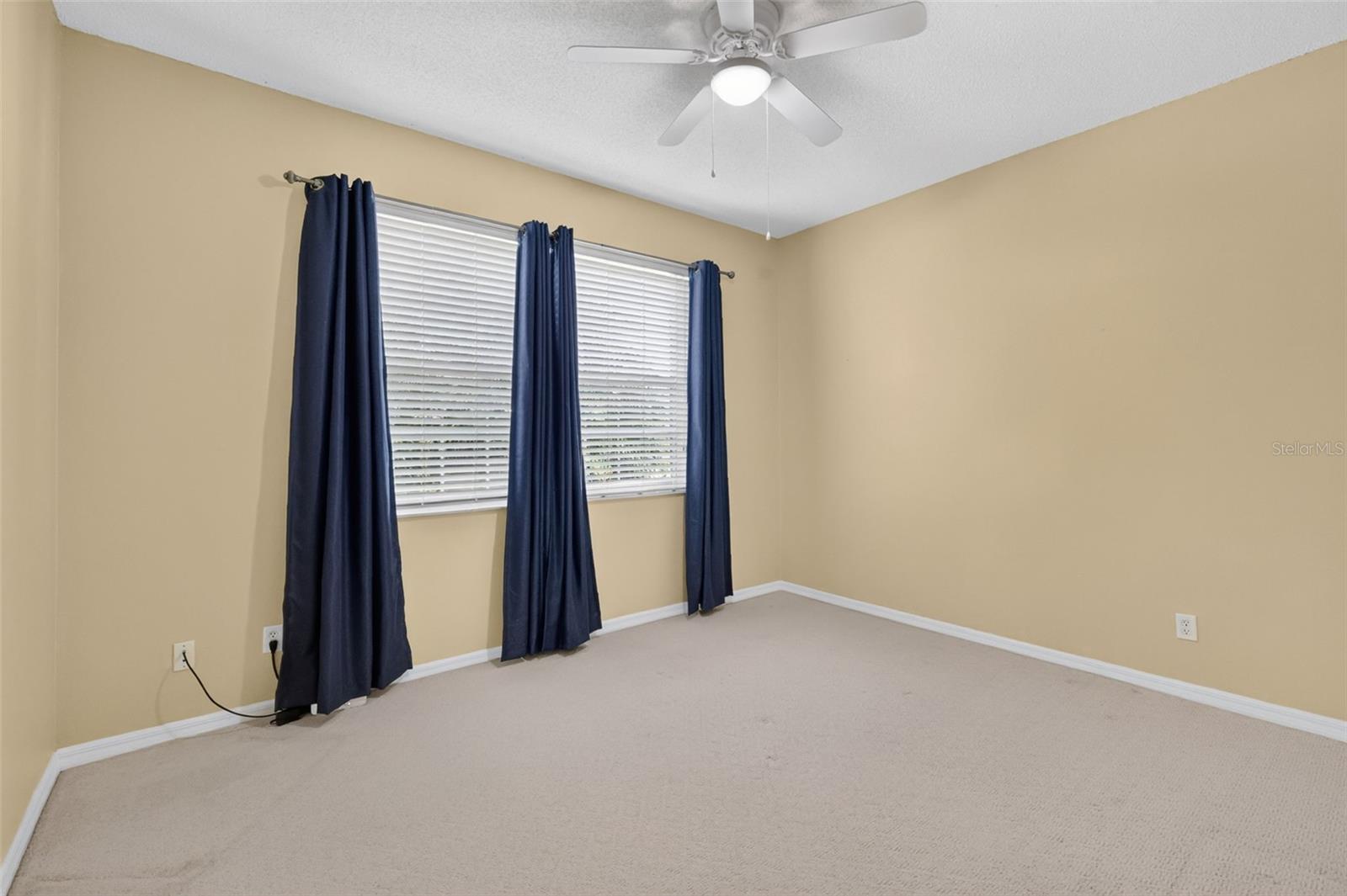 LEGACY LEESBURG - Residential
