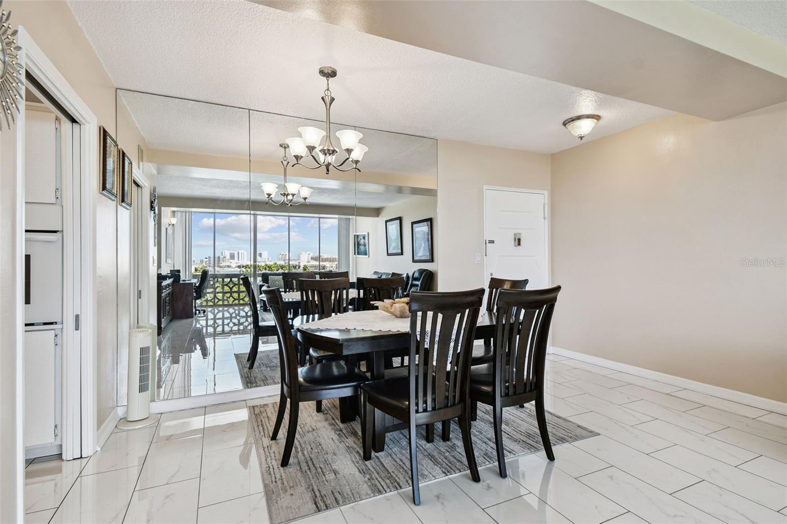 HORIZON HOUSE CO-OP - Residential