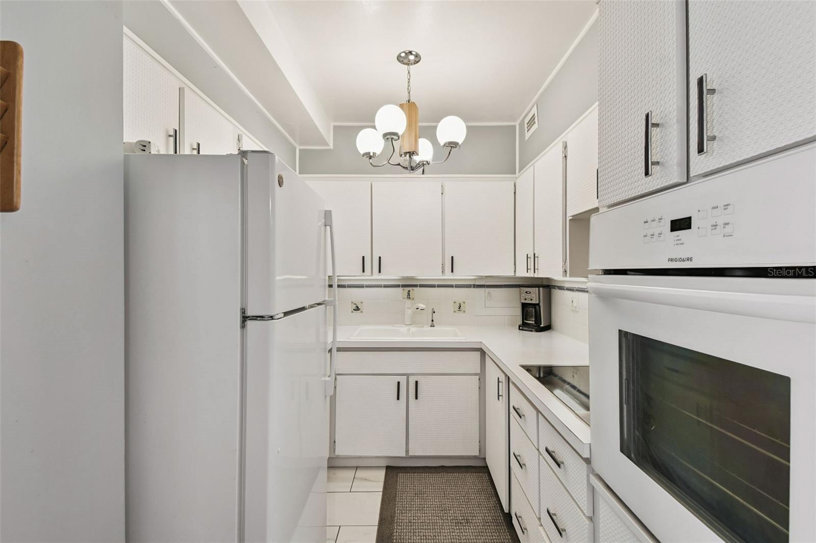 HORIZON HOUSE CO-OP - Residential