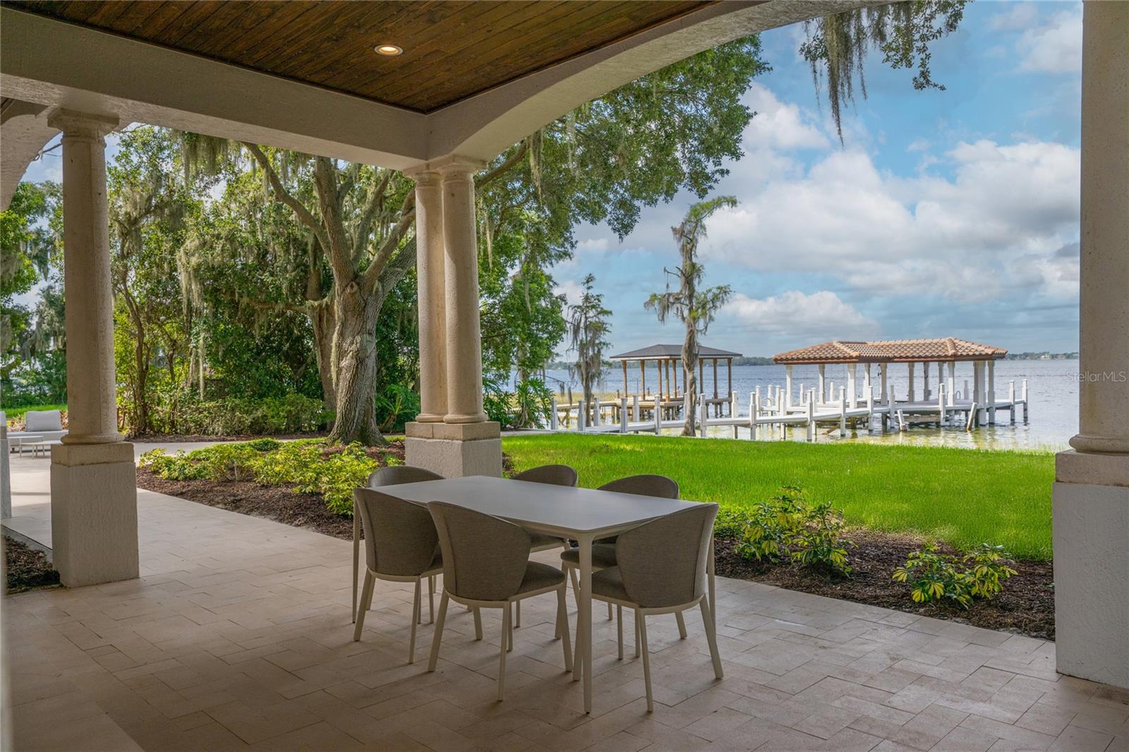ALADAR ON LAKE BUTLER - Residential