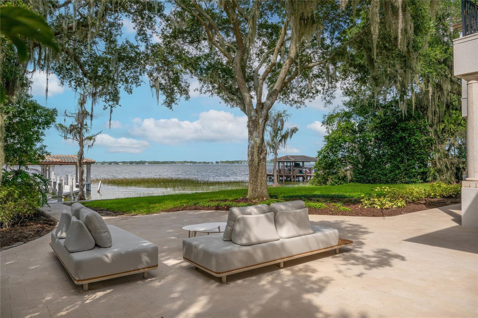 ALADAR ON LAKE BUTLER - Residential