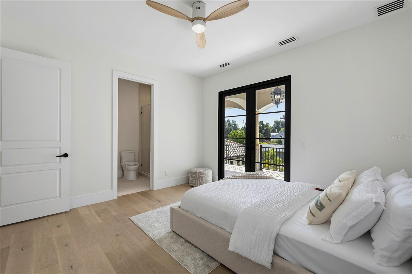ALADAR ON LAKE BUTLER - Residential