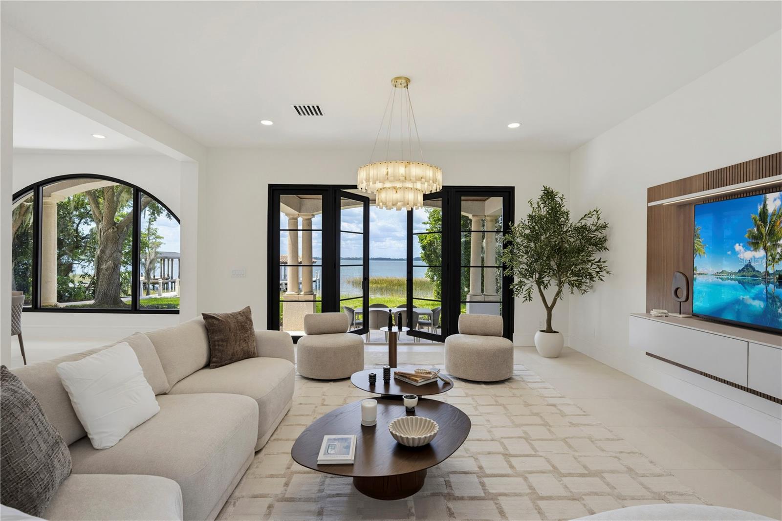 ALADAR ON LAKE BUTLER - Residential