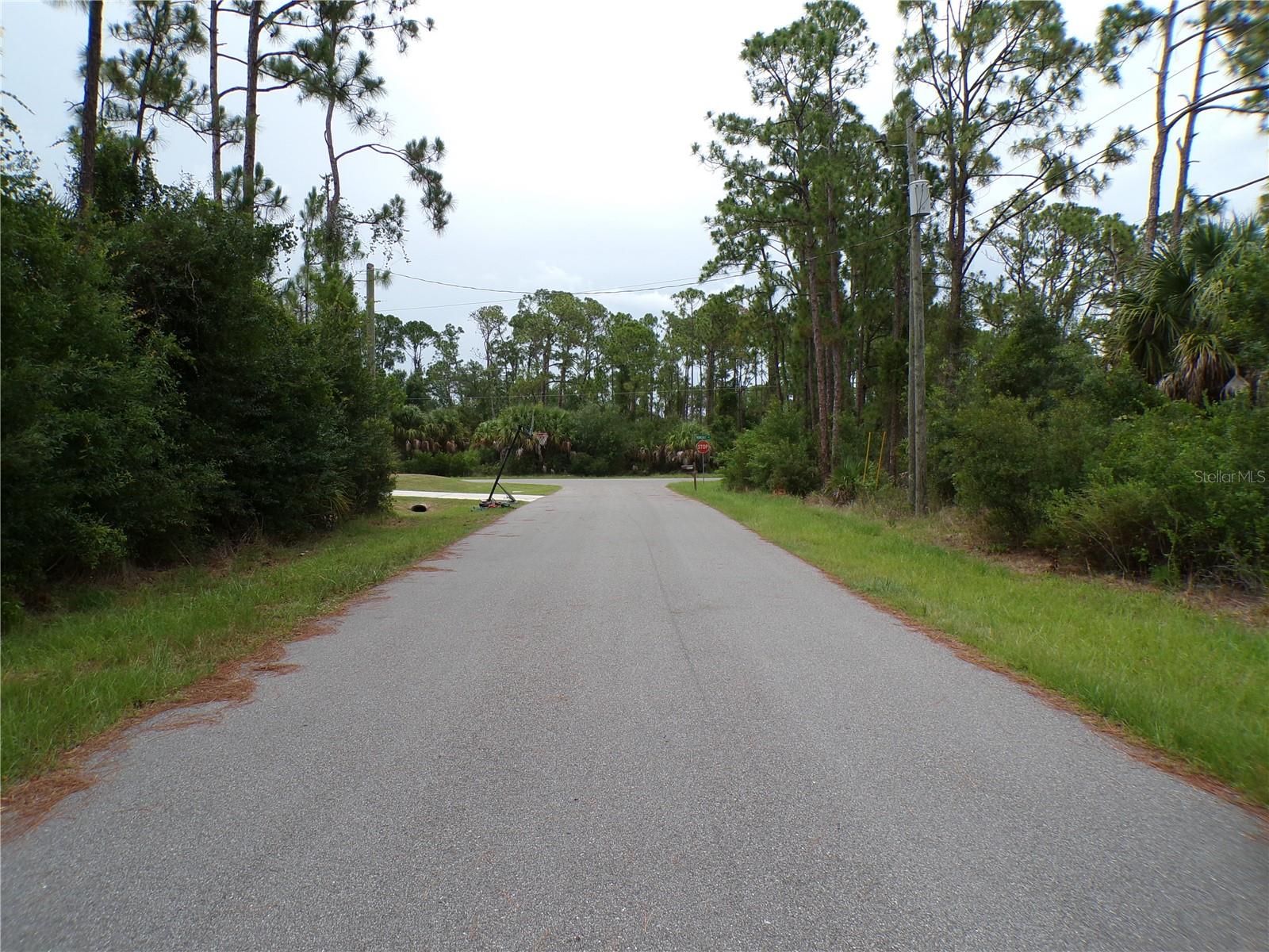 PORT CHARLOTTE SUB 25 - Land