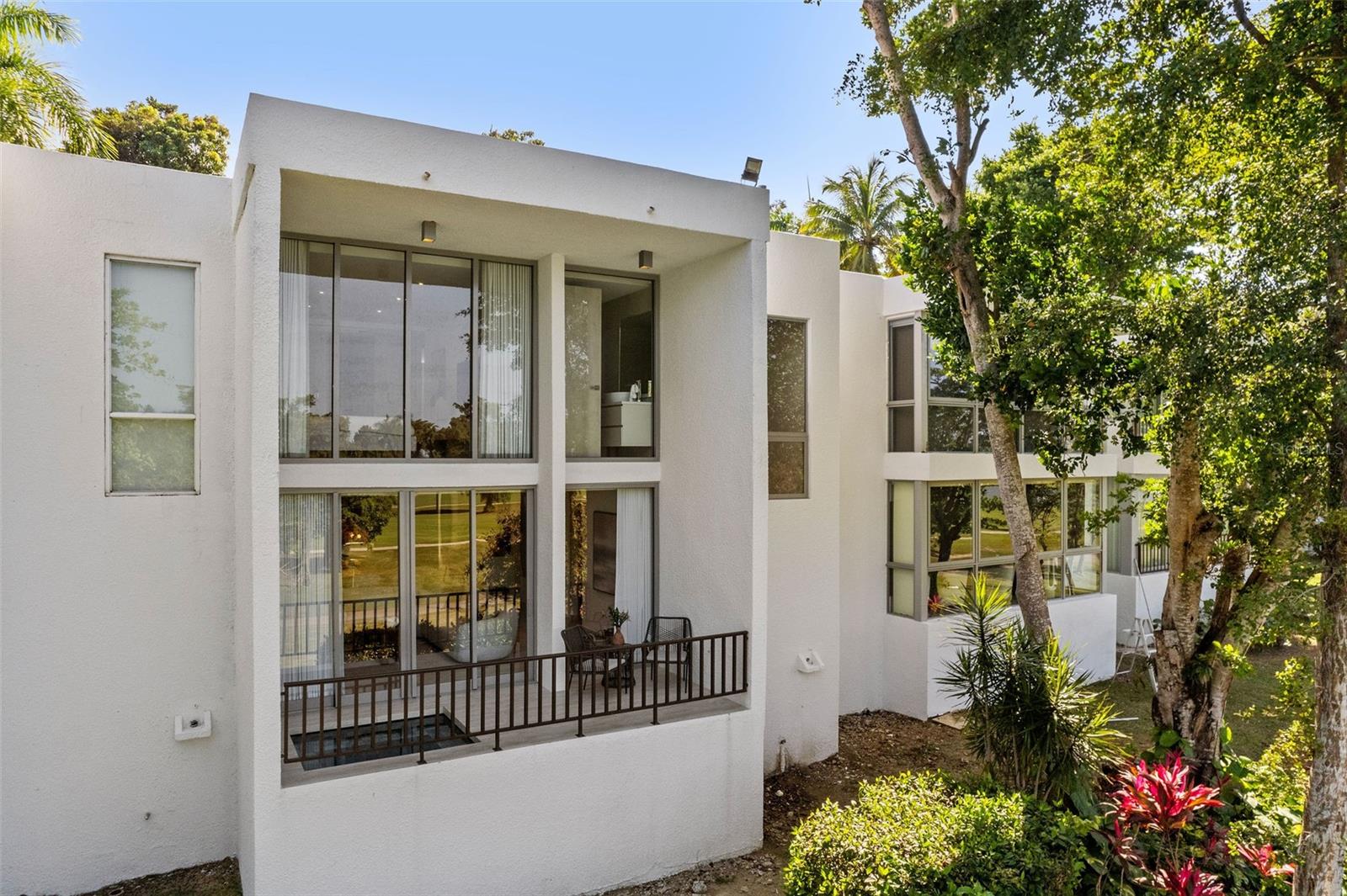 VILLAS DE DORADO ESTATES - Residential