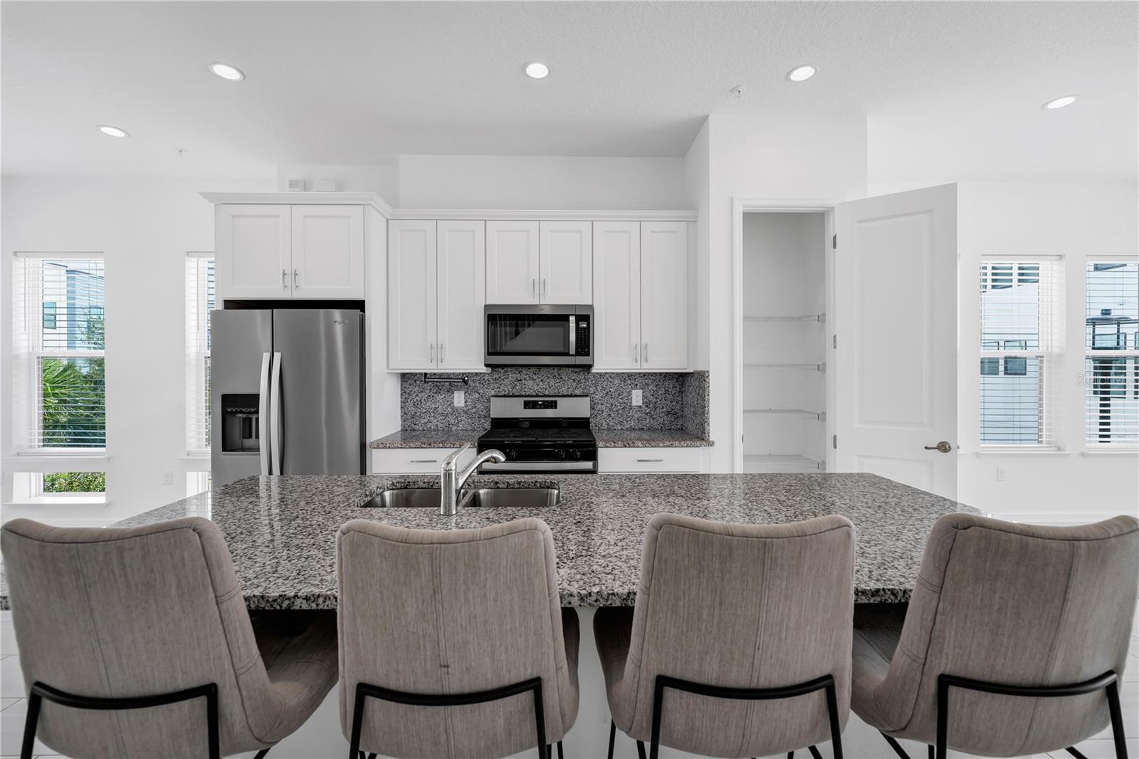 BRIX/THE PACKING DISTRICT - Residential