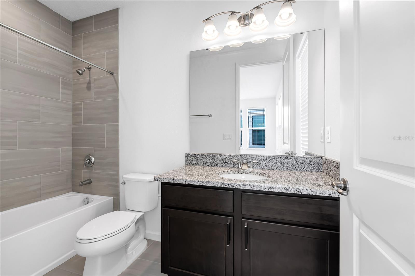 BRIX/THE PACKING DISTRICT - Residential