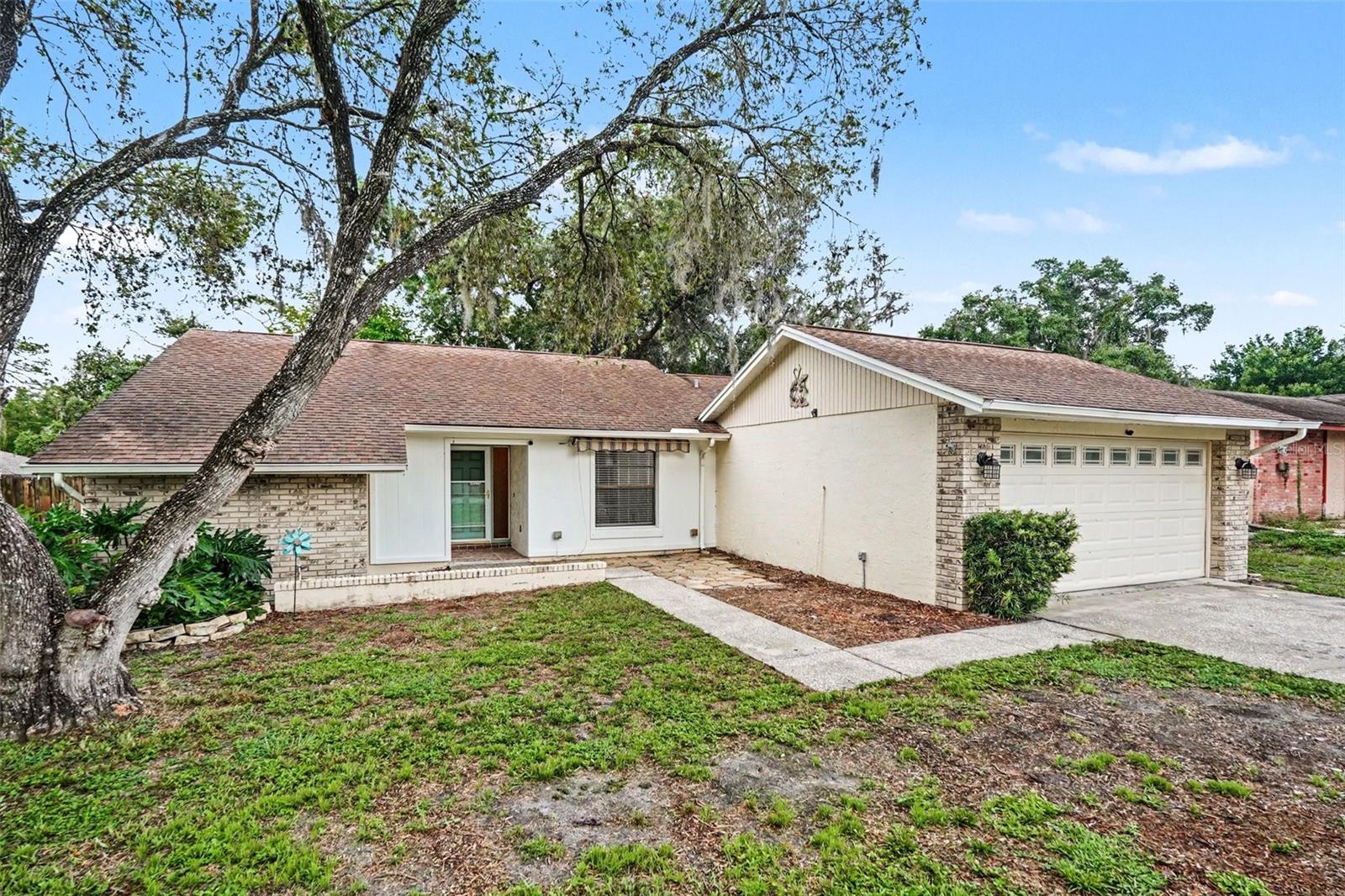 LIVINGSTON UNIT III B - Residential Lease