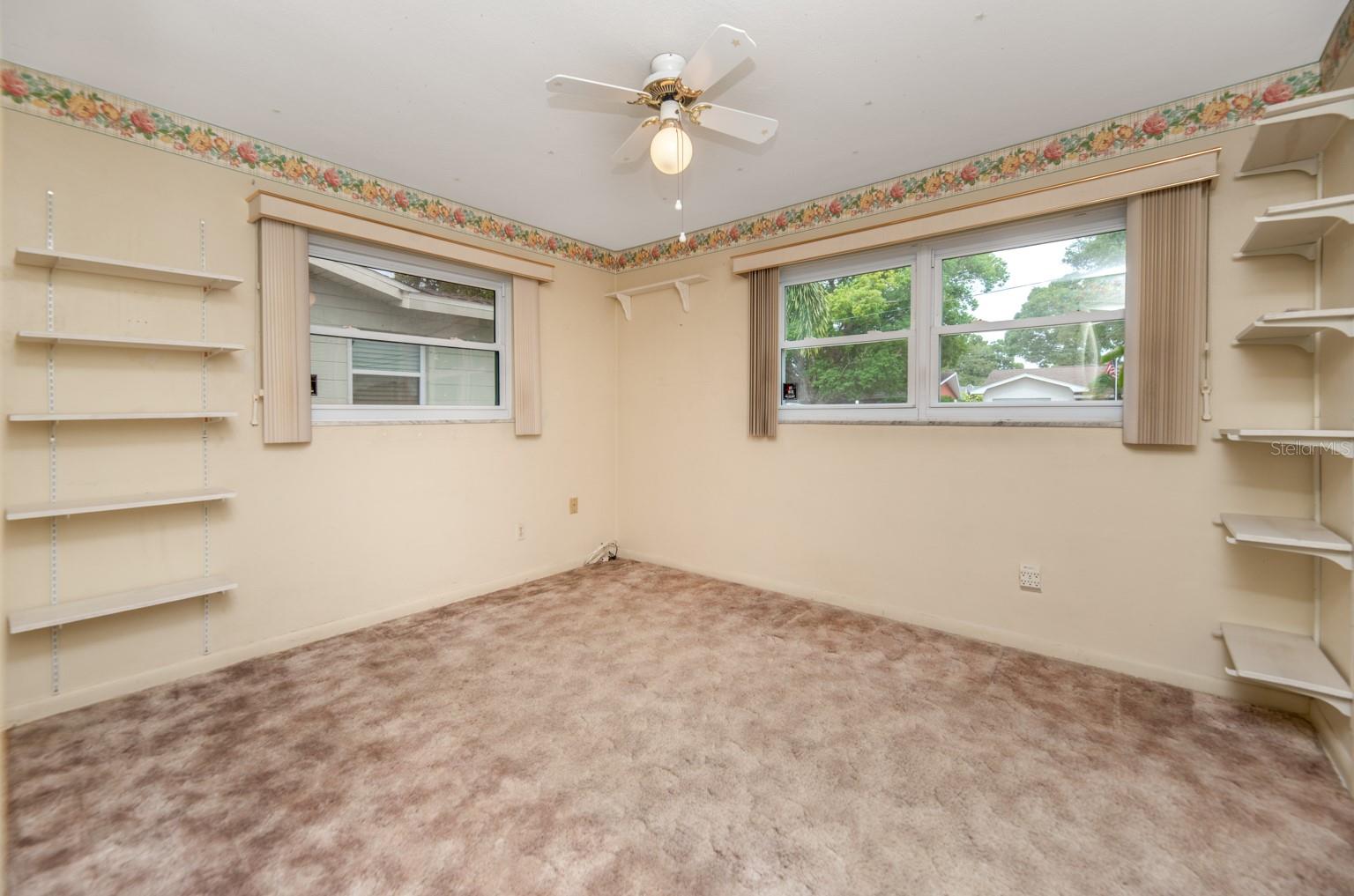 HI-RIDGE ESTATES - Residential