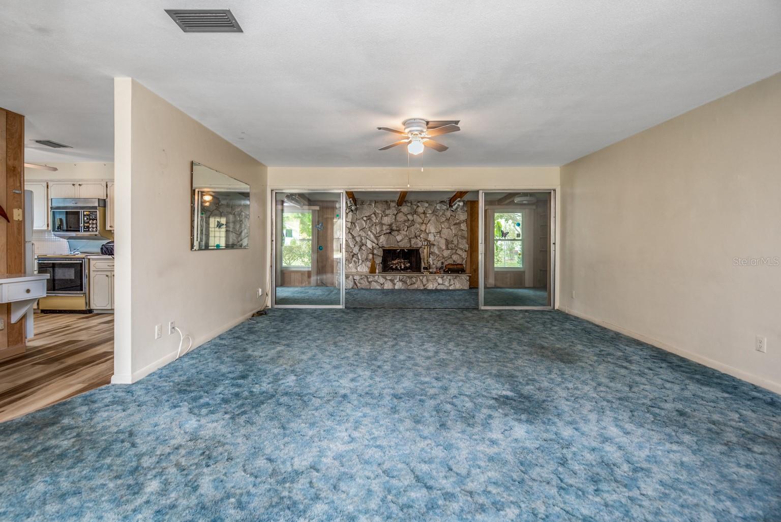 HI-RIDGE ESTATES - Residential