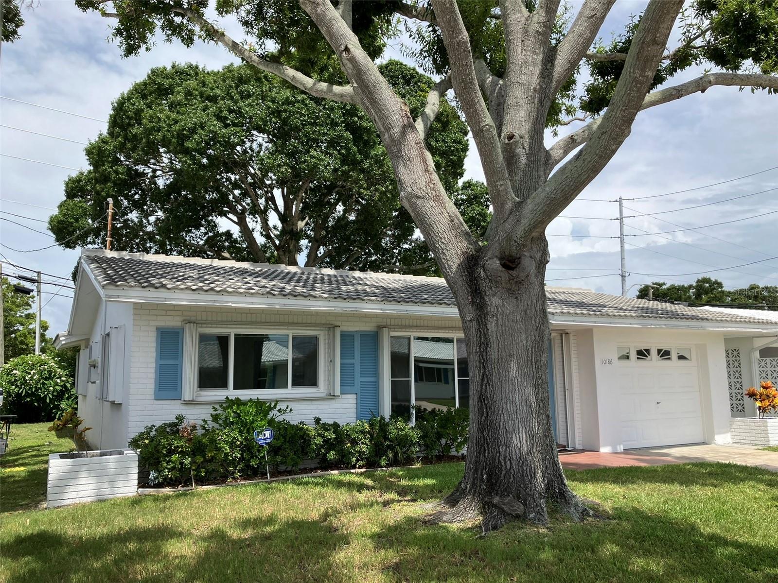 MAINLANDS OF TAMARAC BY THE GULF TWO CONDO - Residential