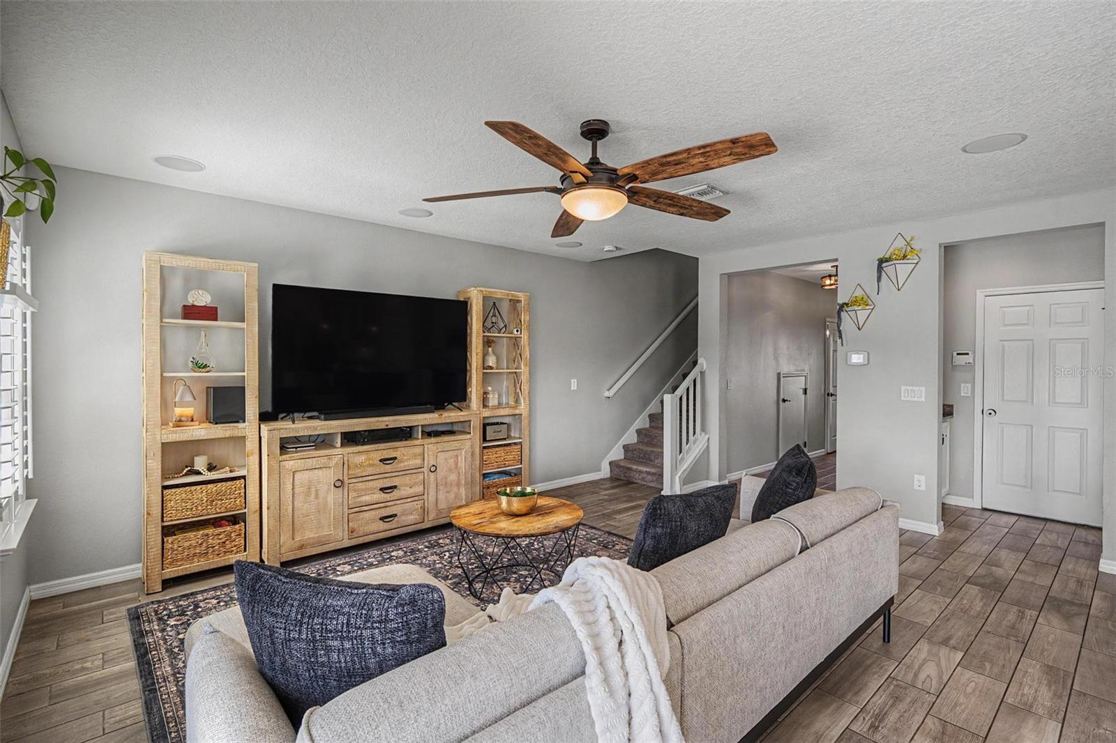 LONG LAKE RANCH - Residential