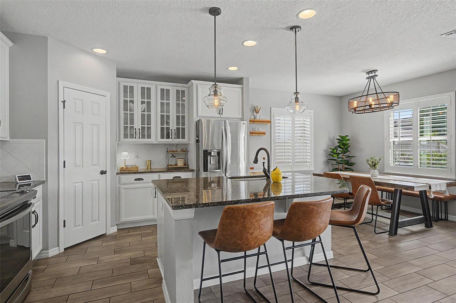 LONG LAKE RANCH - Residential