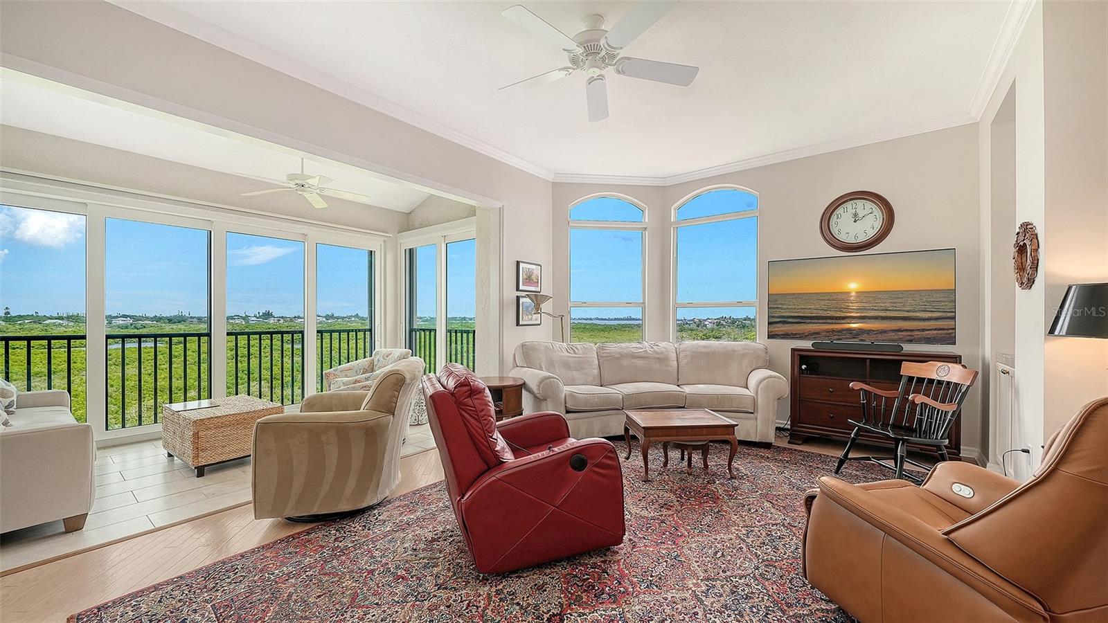 EAGLES POINT AT THE LANDINGS - Residential
