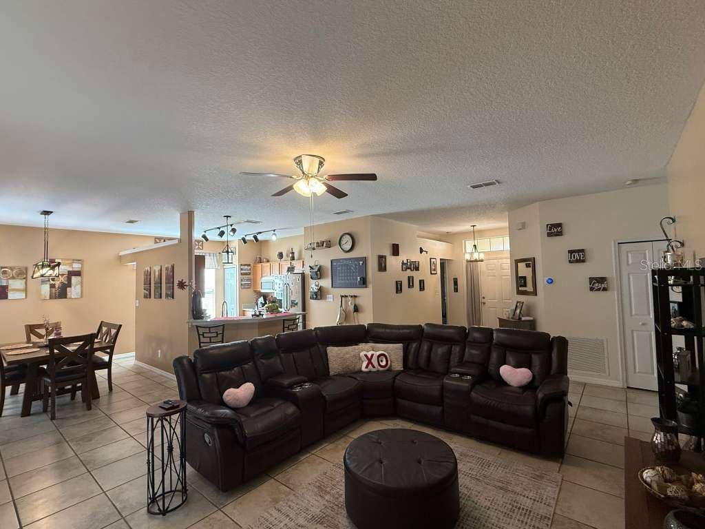 PLYMOUTH LANDING PH 01 - Residential