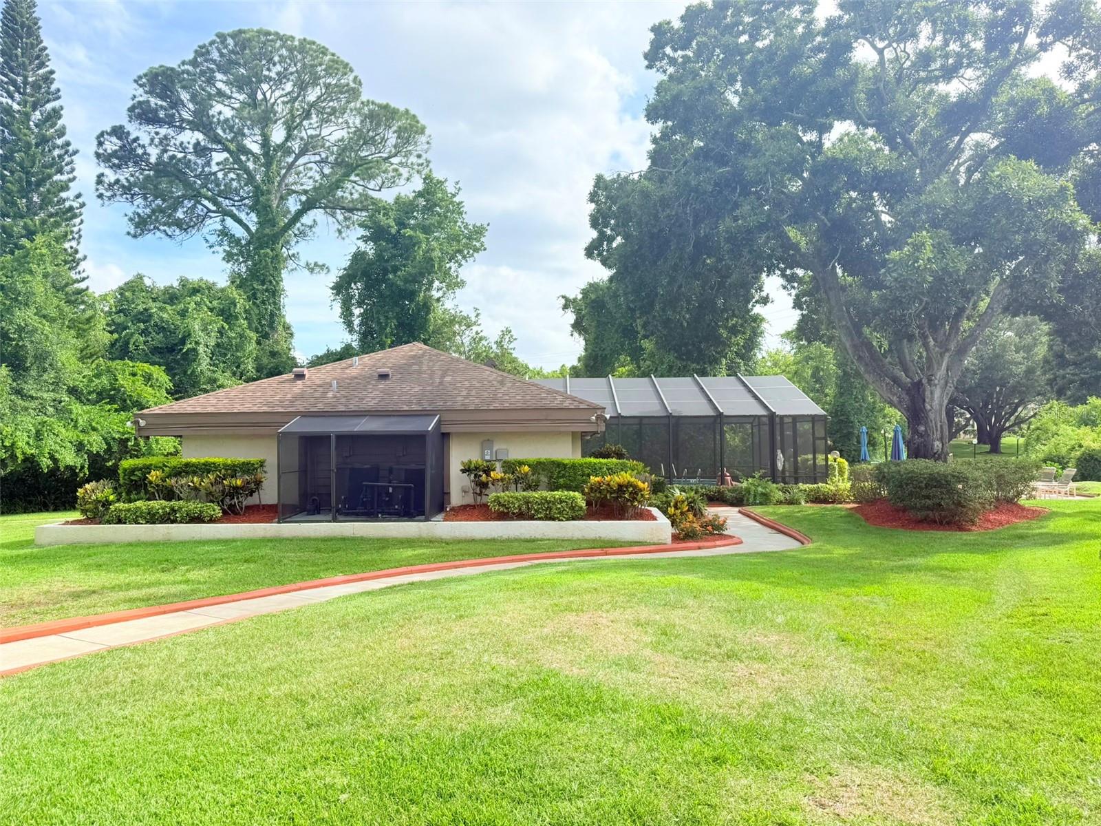 COUNTRYBROOK CONDO - Residential