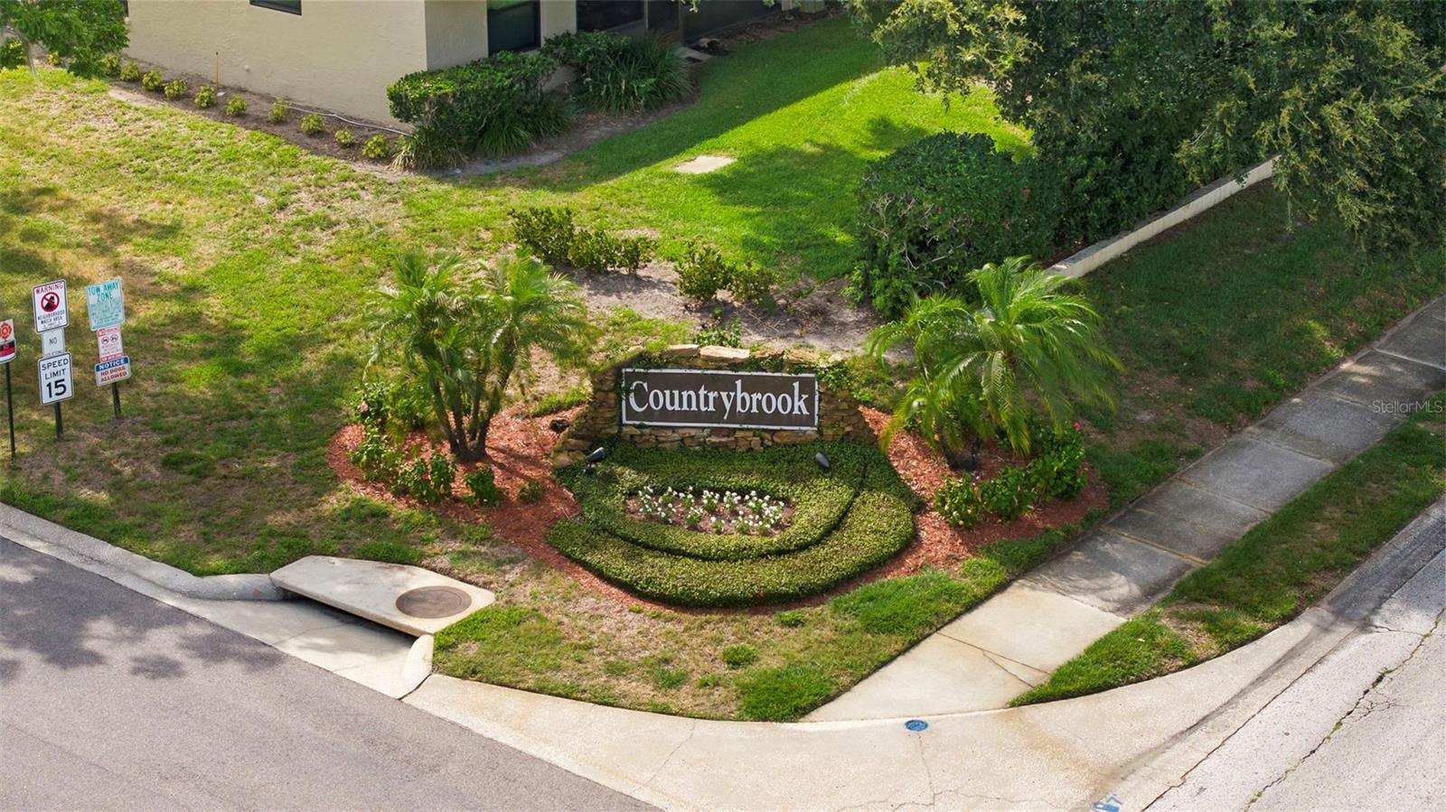 COUNTRYBROOK CONDO - Residential