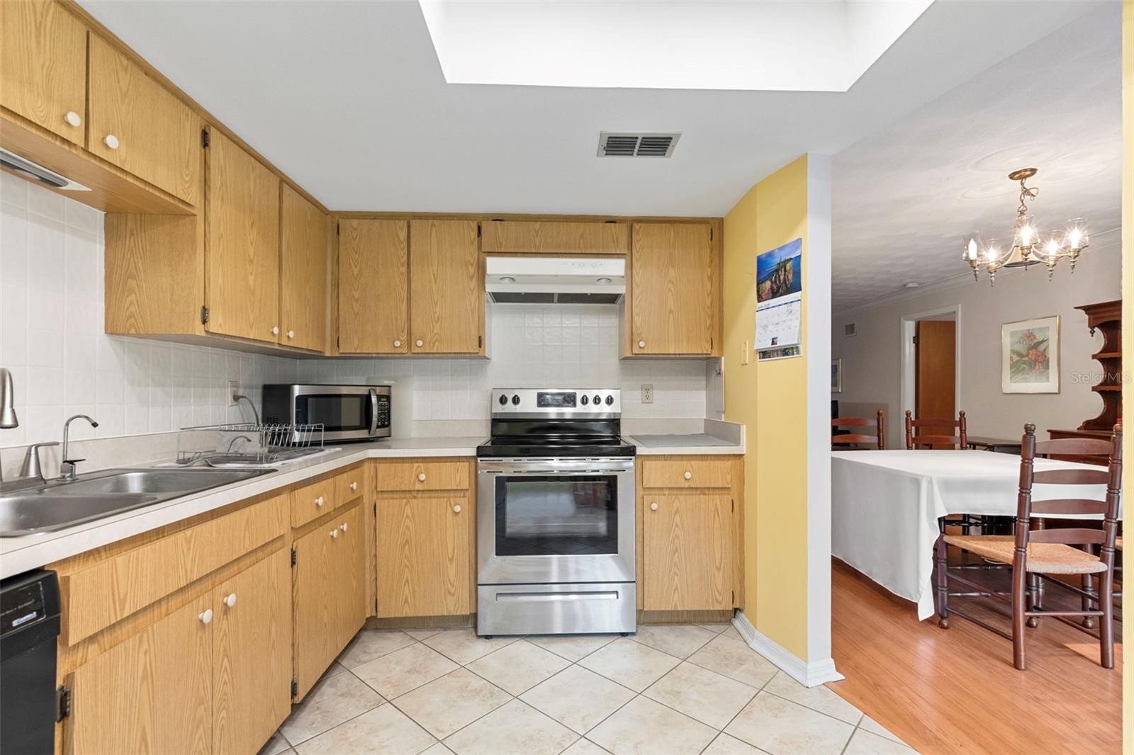 COUNTRYBROOK CONDO - Residential