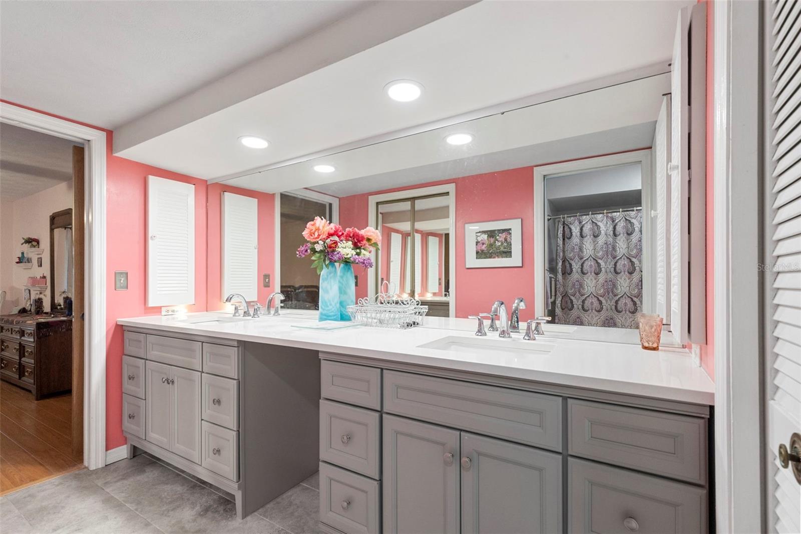 COUNTRYBROOK CONDO - Residential