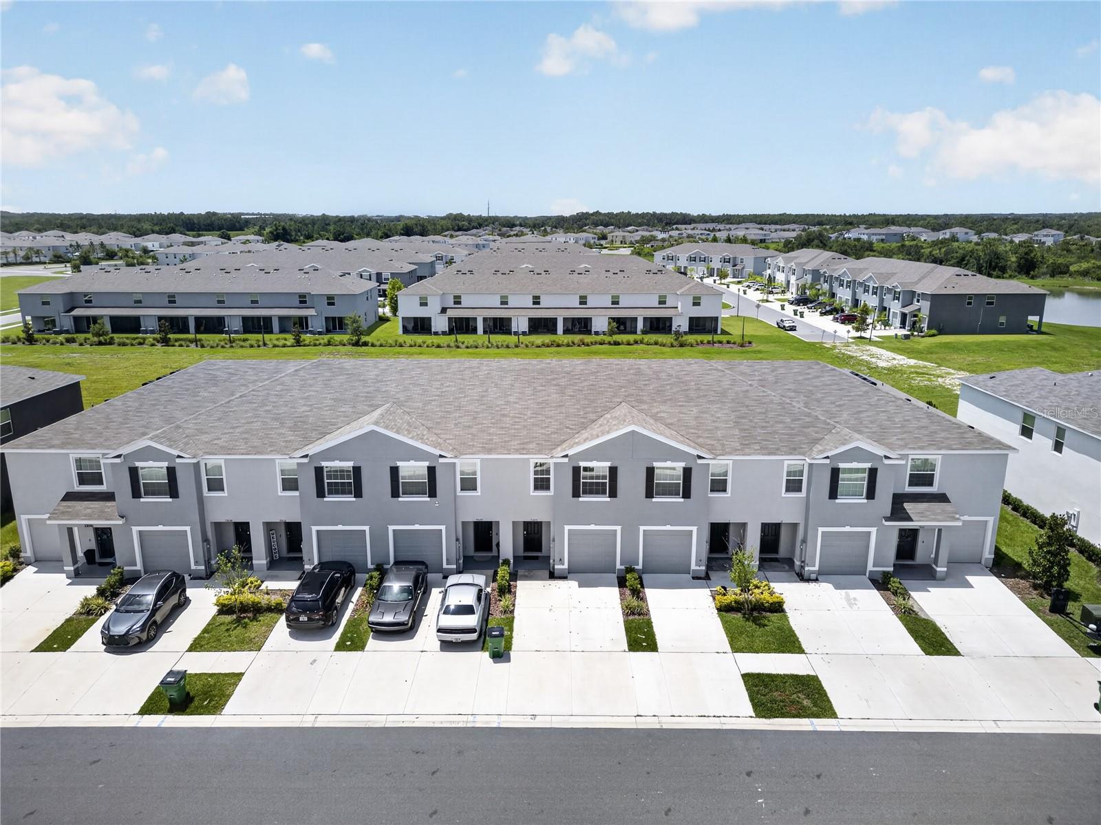 AVALON PARK WEST NORTH PH 2 4 5 - Residential