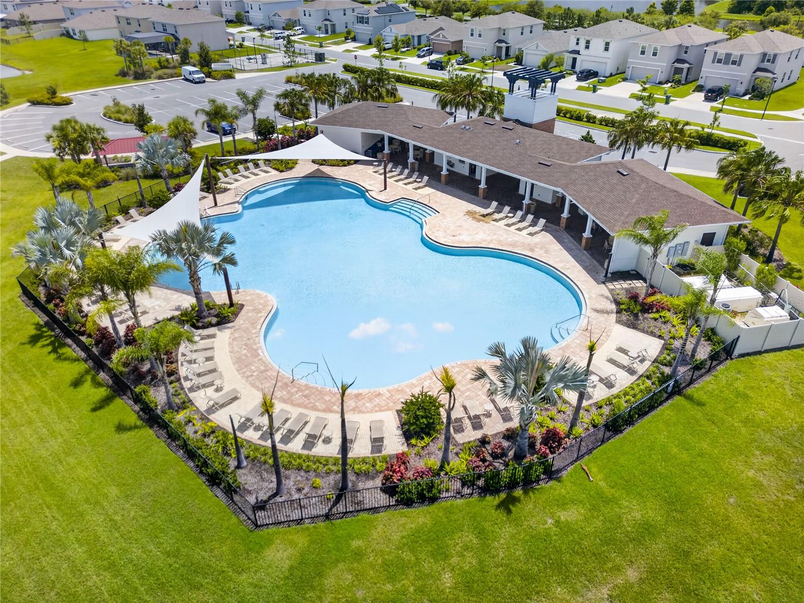 AVALON PARK WEST NORTH PH 2 4 5 - Residential