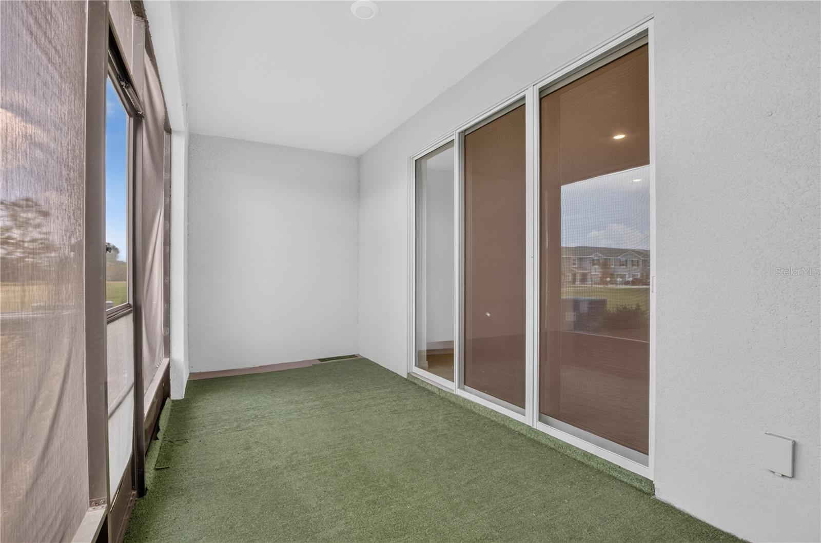 AVALON PARK WEST NORTH PH 2 4 5 - Residential
