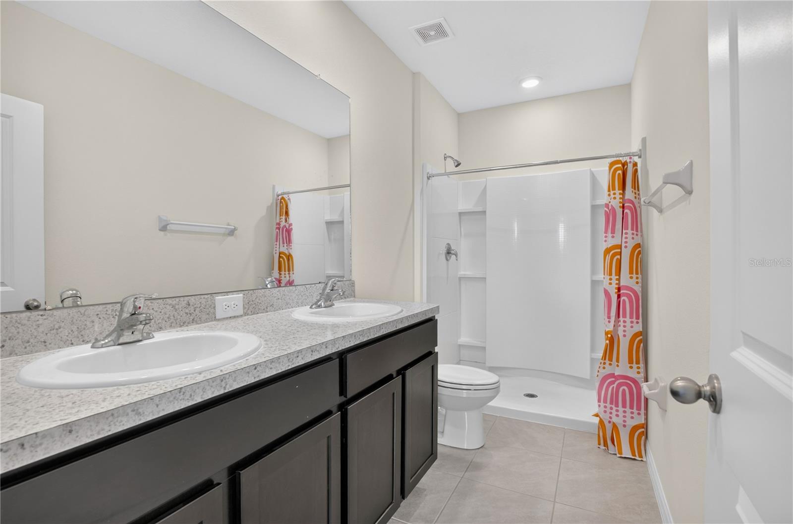 AVALON PARK WEST NORTH PH 2 4 5 - Residential