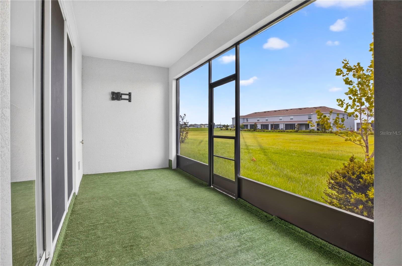 AVALON PARK WEST NORTH PH 2 4 5 - Residential