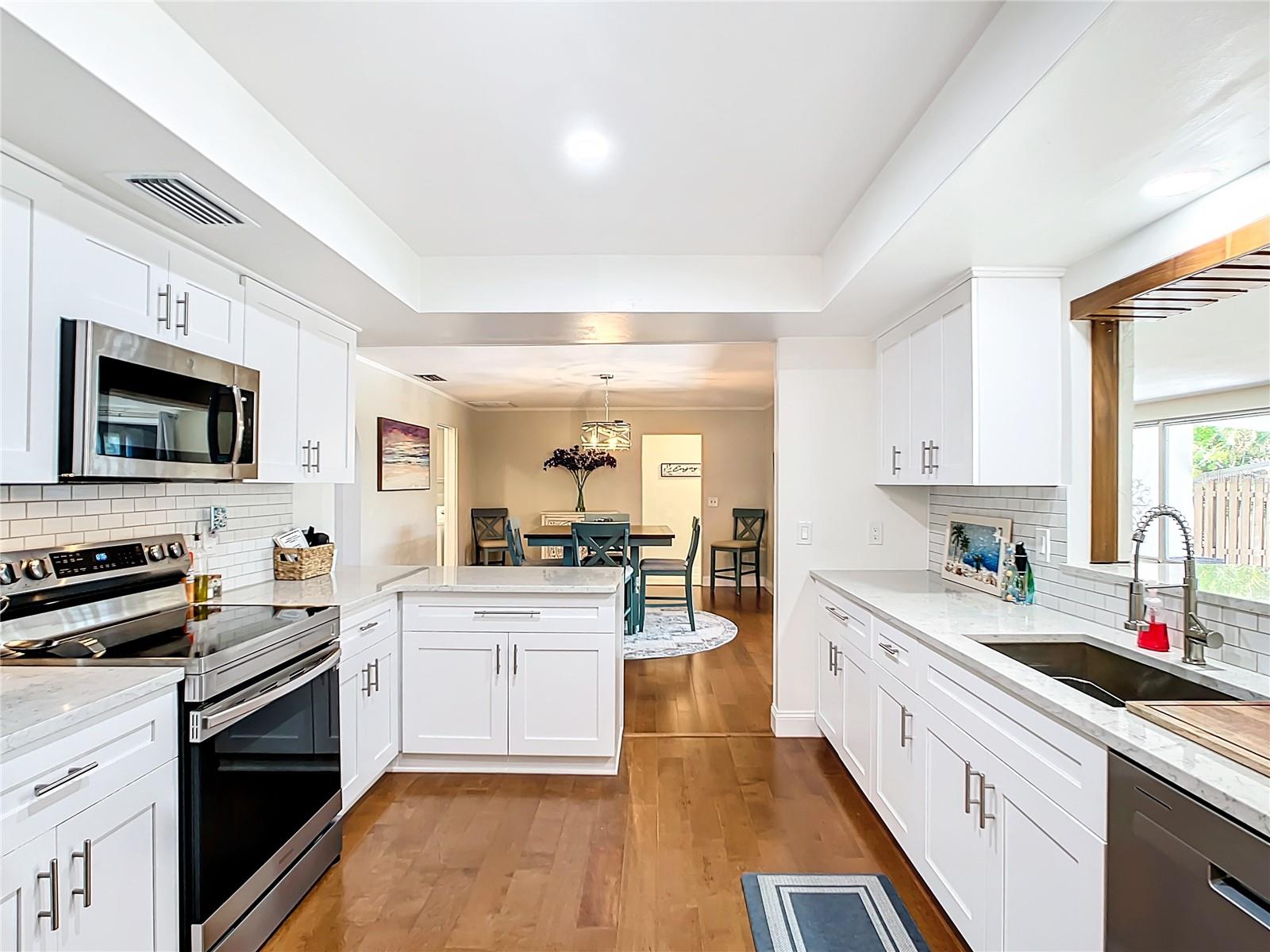 FAIRWAY ESTATES 3RD ADD - Residential Lease