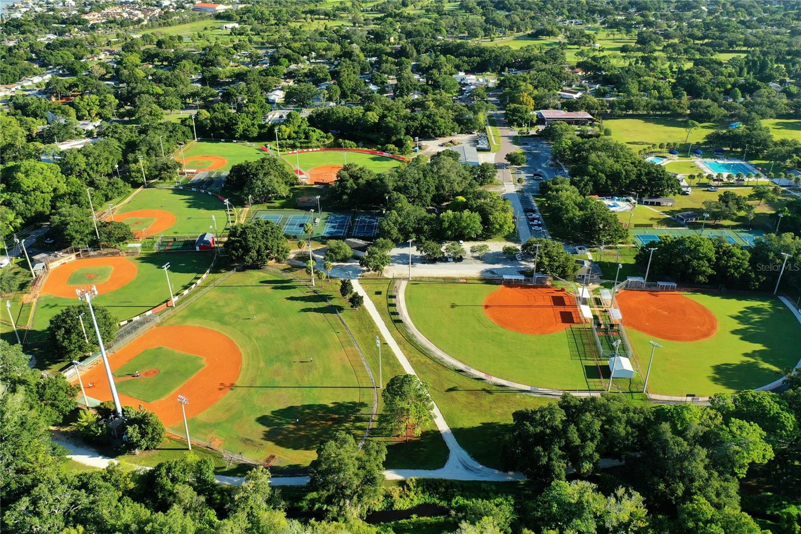 FAIRWAY ESTATES 3RD ADD - Residential Lease