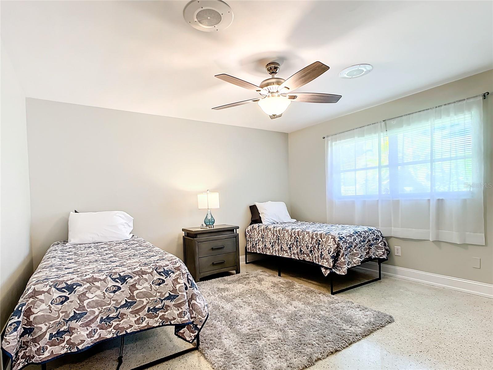 FAIRWAY ESTATES 3RD ADD - Residential Lease