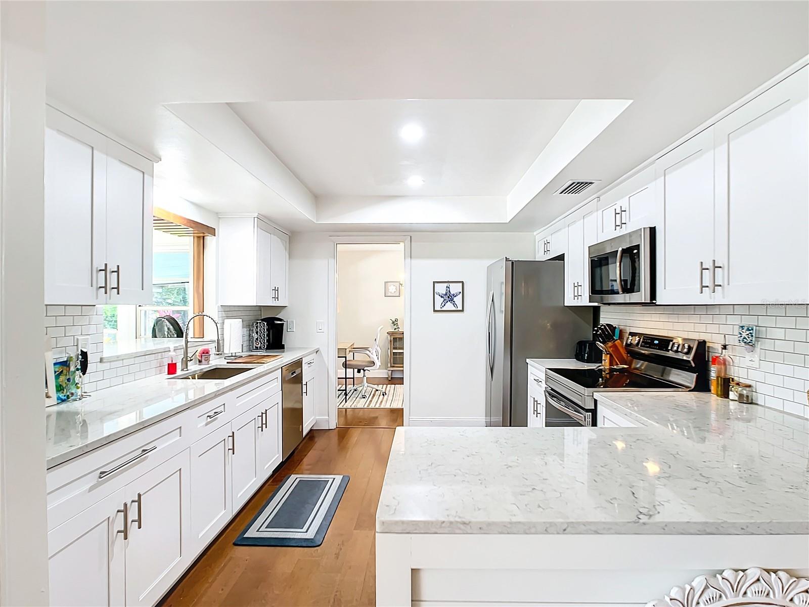 FAIRWAY ESTATES 3RD ADD - Residential Lease