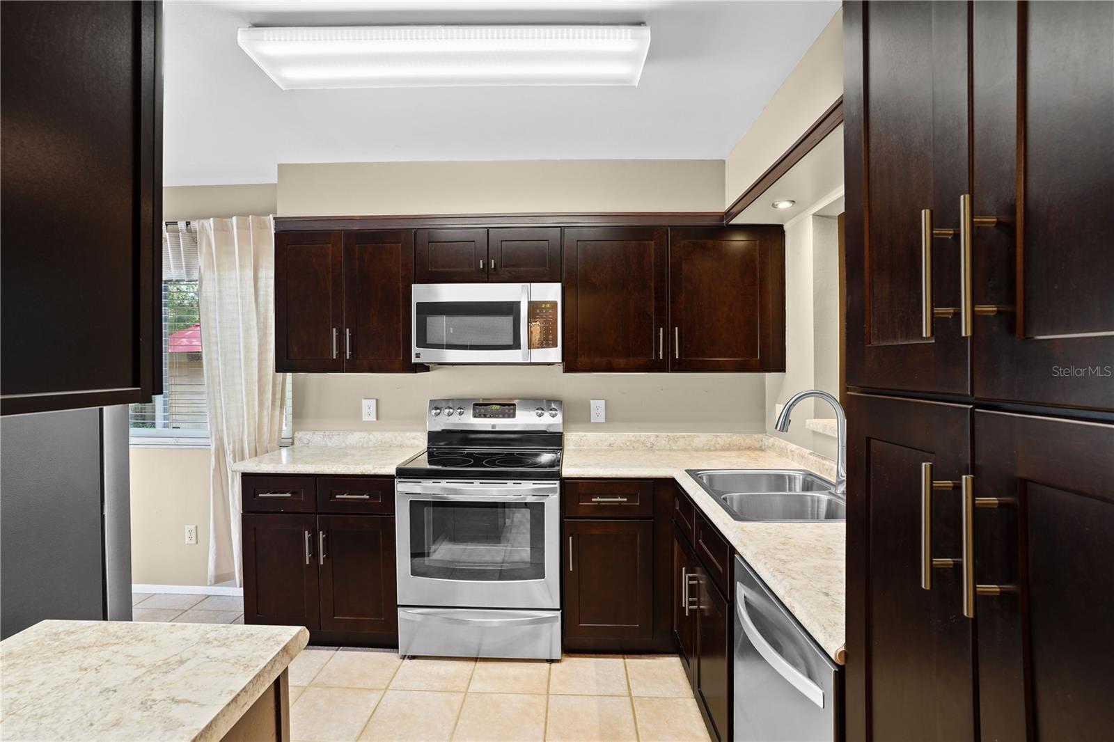GOVERNORS POINT PH 2 - Residential