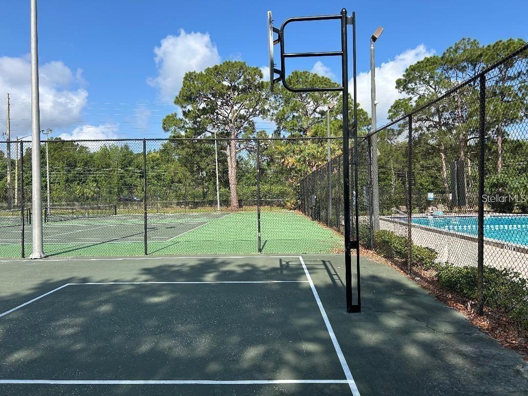 PINE SHADOWS CONDO PH 04 - Residential Lease