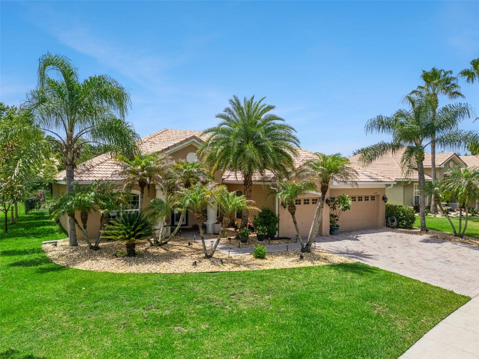 BELLALAGO - Residential