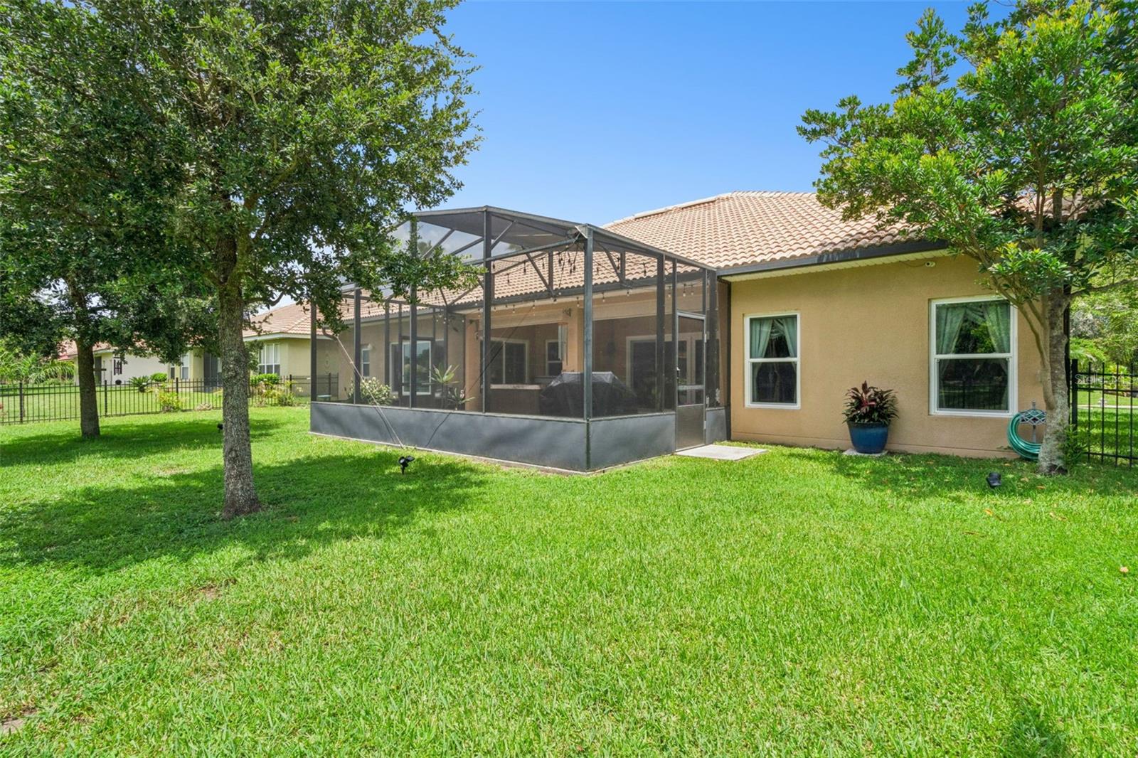 BELLALAGO - Residential