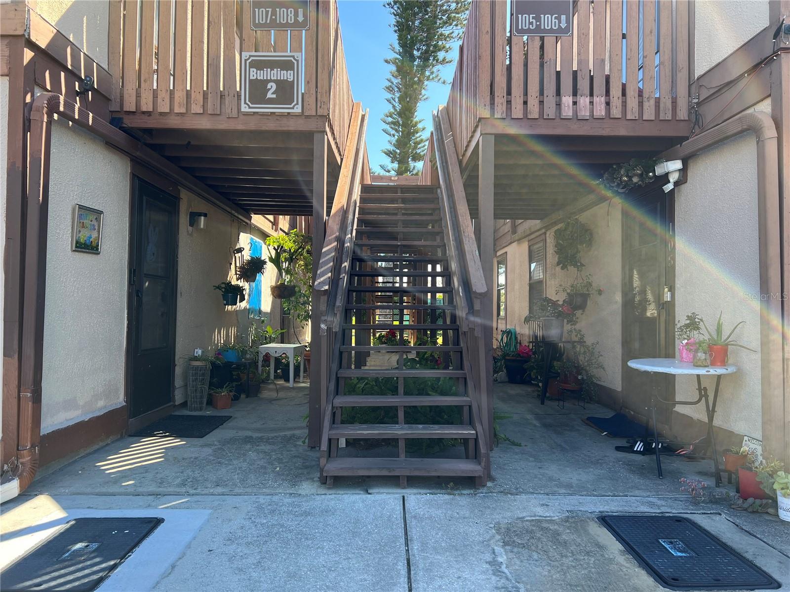LAKE VIEW CONDO PH II - Residential