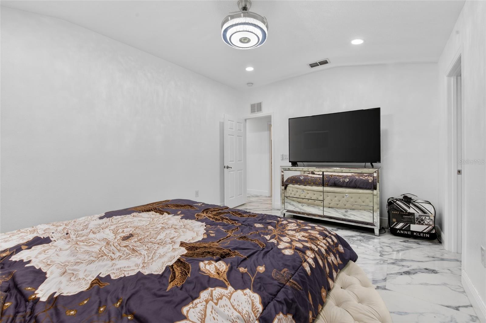 OAK HURST GOLF ESTATES - Residential