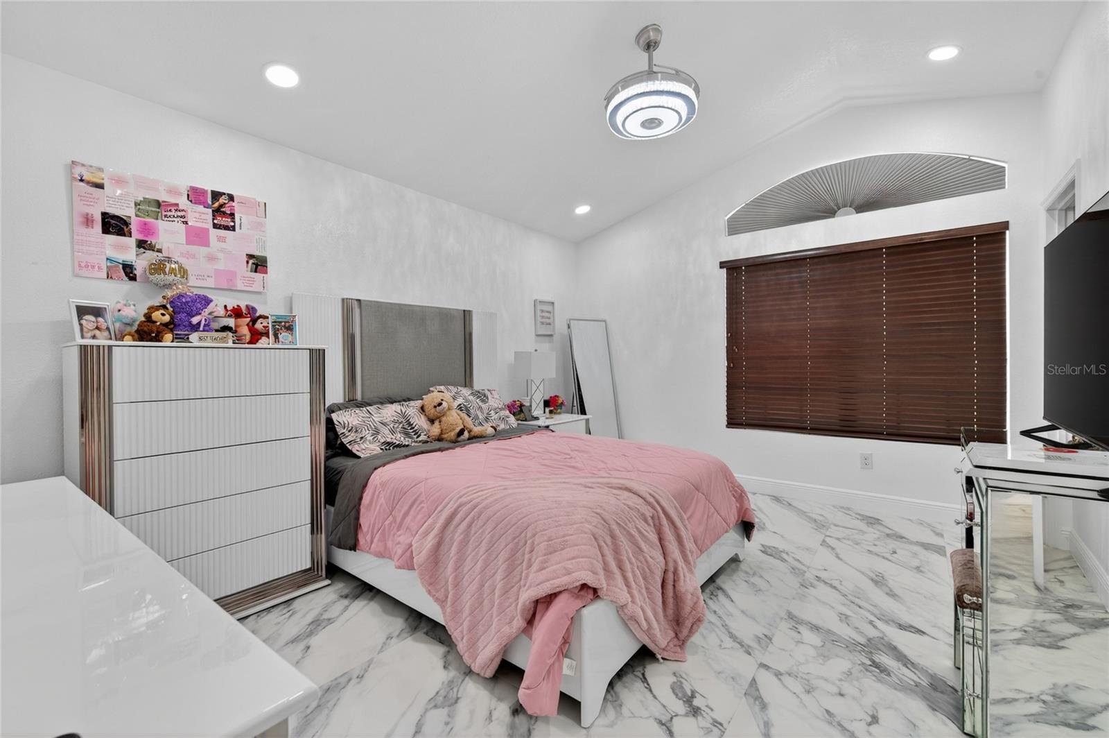 OAK HURST GOLF ESTATES - Residential