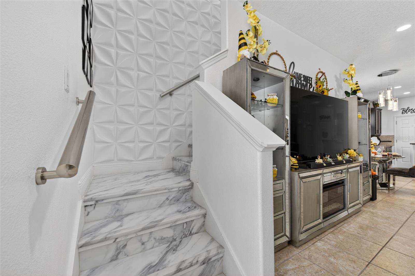 OAK HURST GOLF ESTATES - Residential